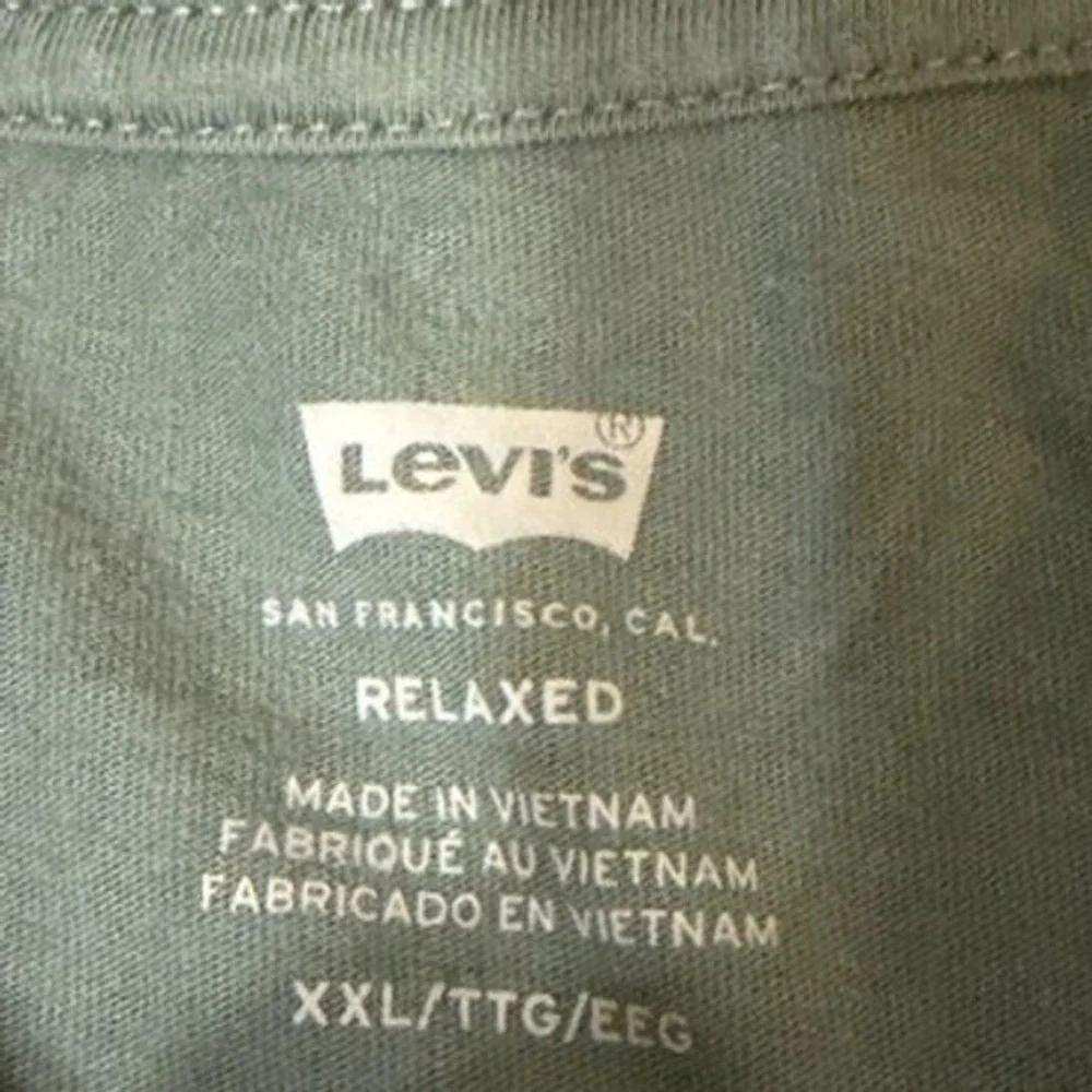 Levi's T-Shirt Mens XXL Relaxed Olive Green Graphic Logo EUC